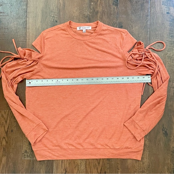 PAINTED HEART cold shoulder top, size XL, NWOT - Picture 7 of 9